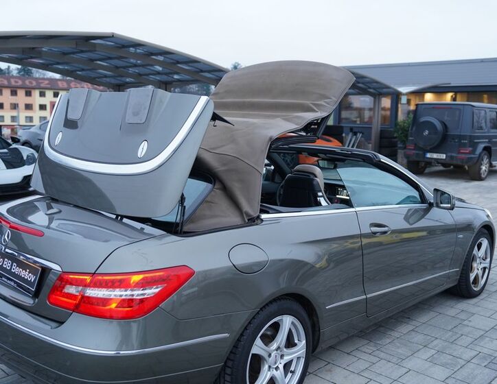 Mercedes-Benz Třídy E 64