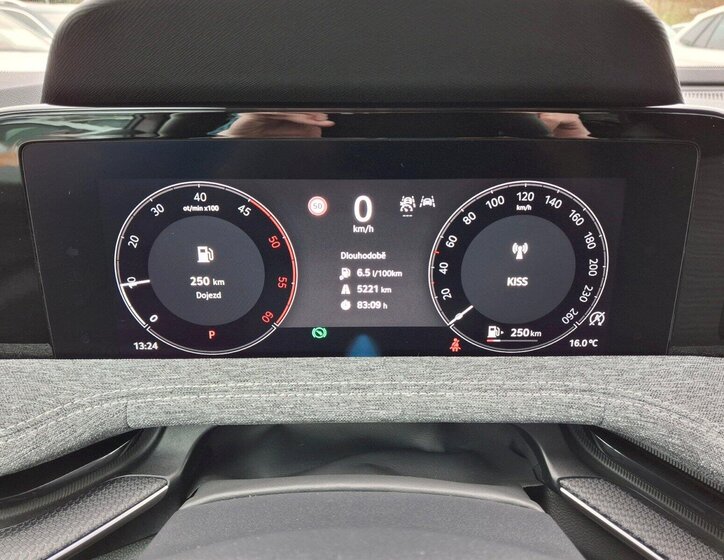 Škoda Superb Kombi 2,0 l 142 kw