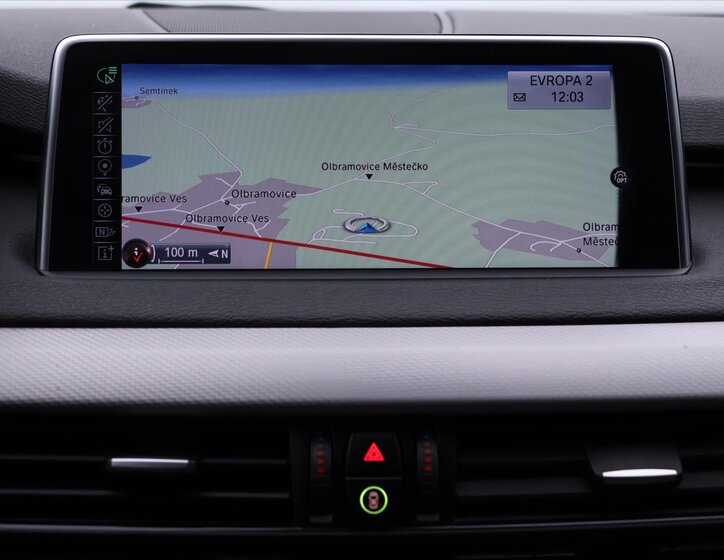 BMW X5 SUV / Terénní 3,0 l 230 kw