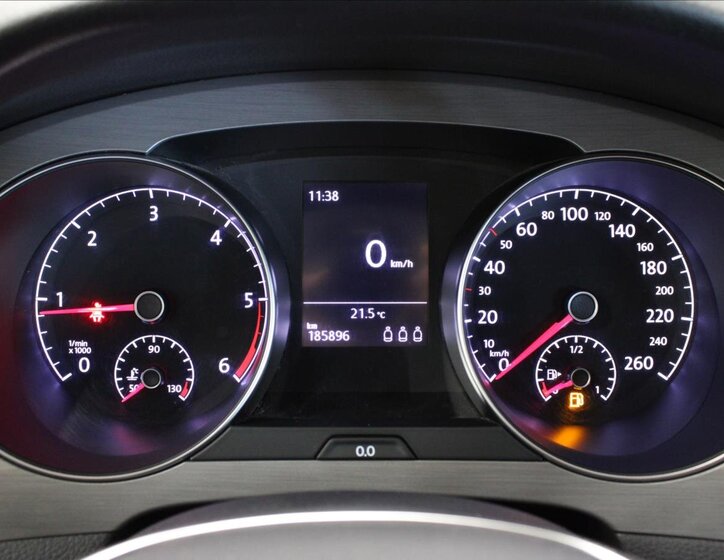 Volkswagen Golf Sportsvan Kombi 2,0 l 110 kw