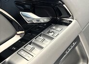 Land Rover Range Rover Evoque SUV / Terénní 1,5 l 198 kw