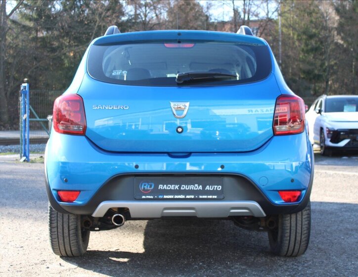 Dacia Sandero Hatchback 898,0 66 kw