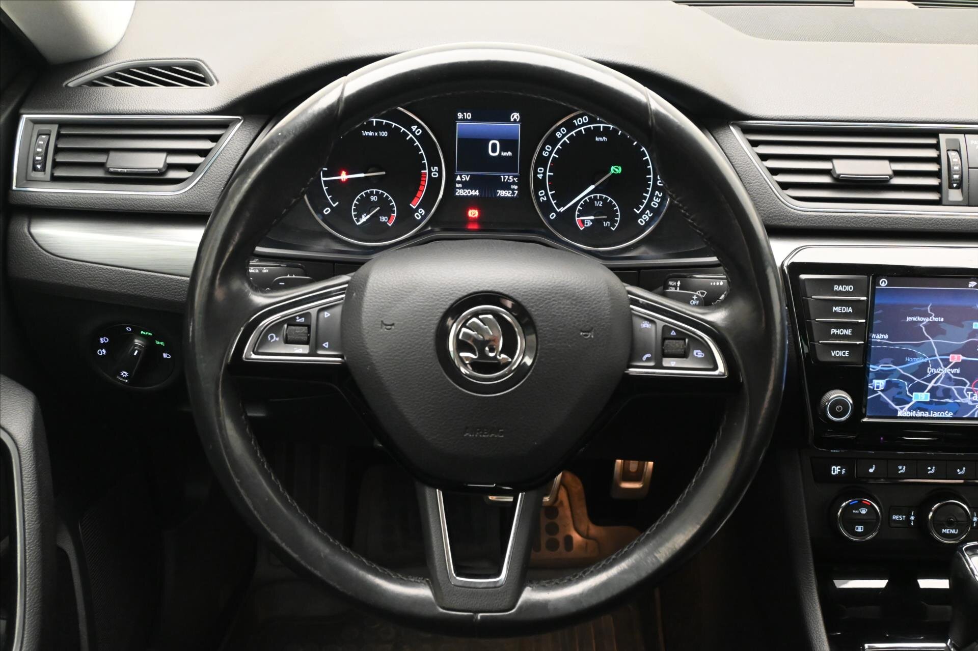 Škoda Superb Kombi 2,0 l 110 kw