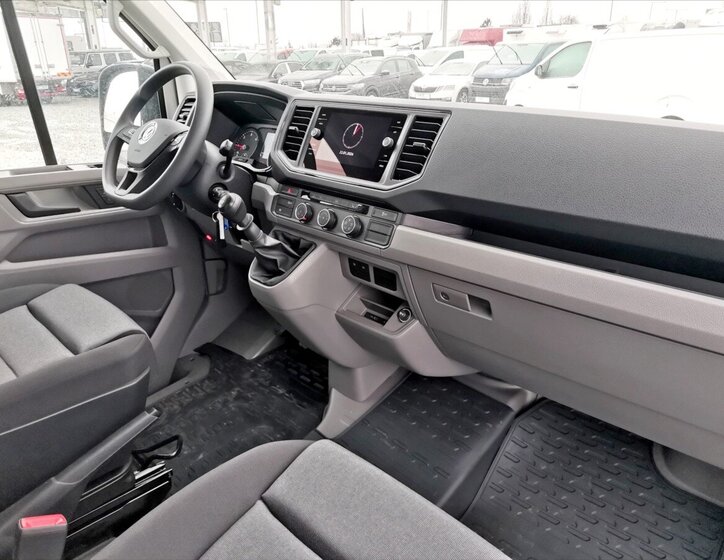 Volkswagen Crafter Skříň 2,0 l 120 kw