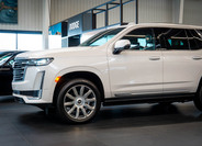 Cadillac Escalade 15