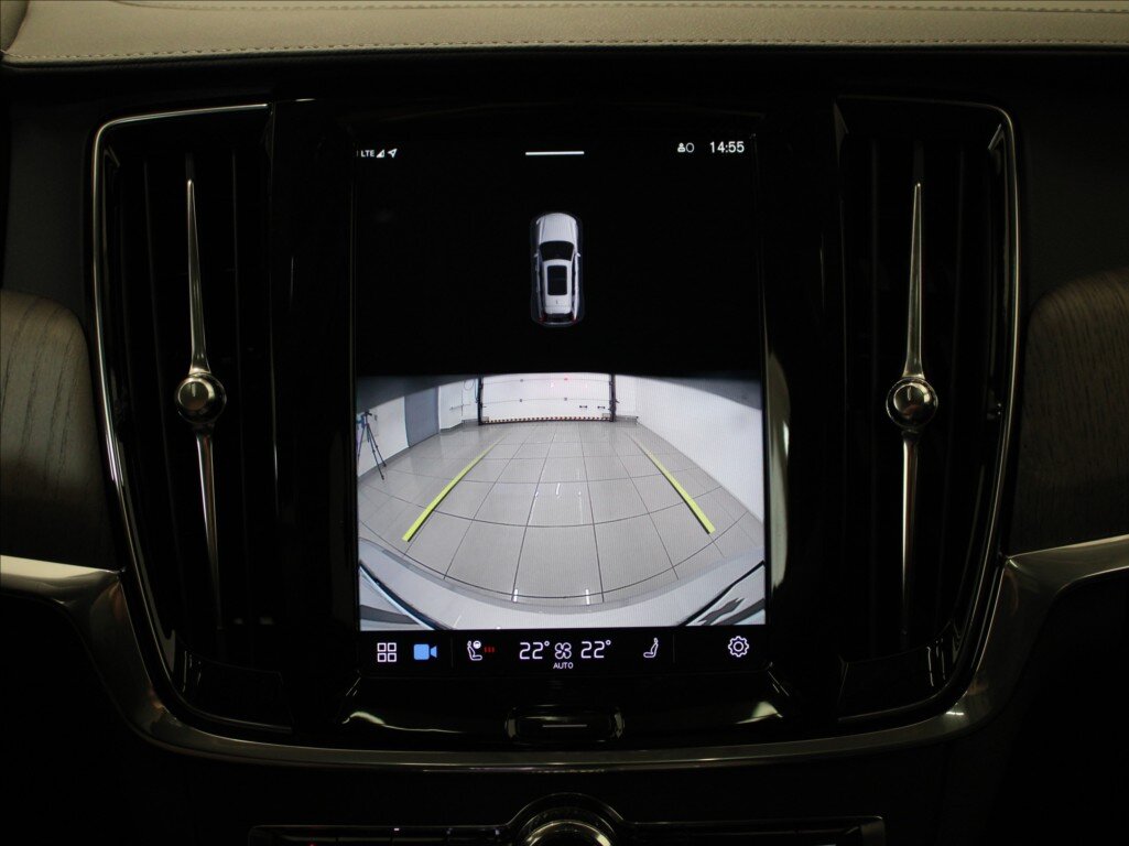 Volvo V90 Kombi 2,0 l 220 kw