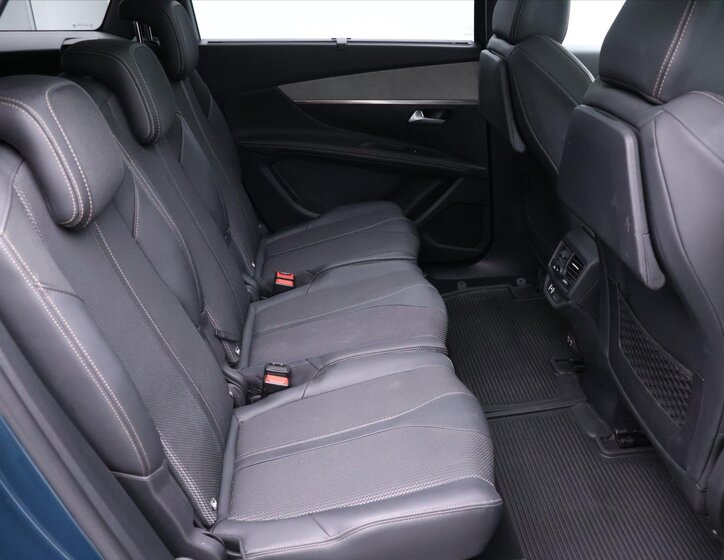 Peugeot 5008 15