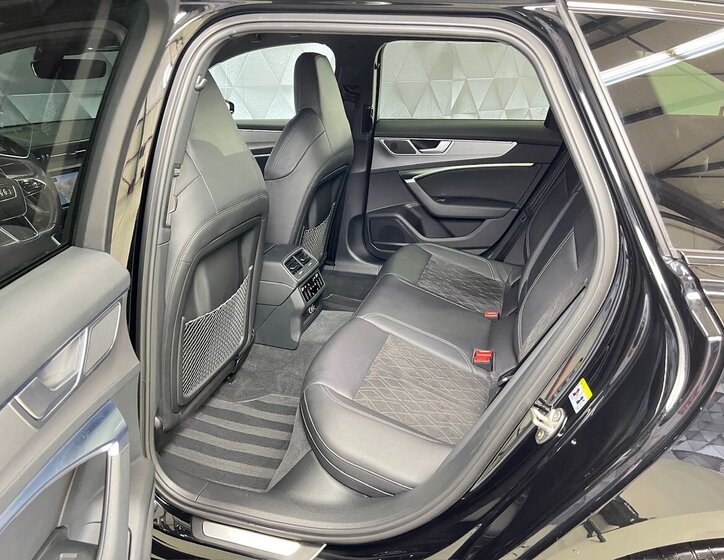Audi S6 Kombi 3,0 l 257 kw
