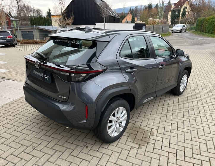 Toyota Yaris Cross 6