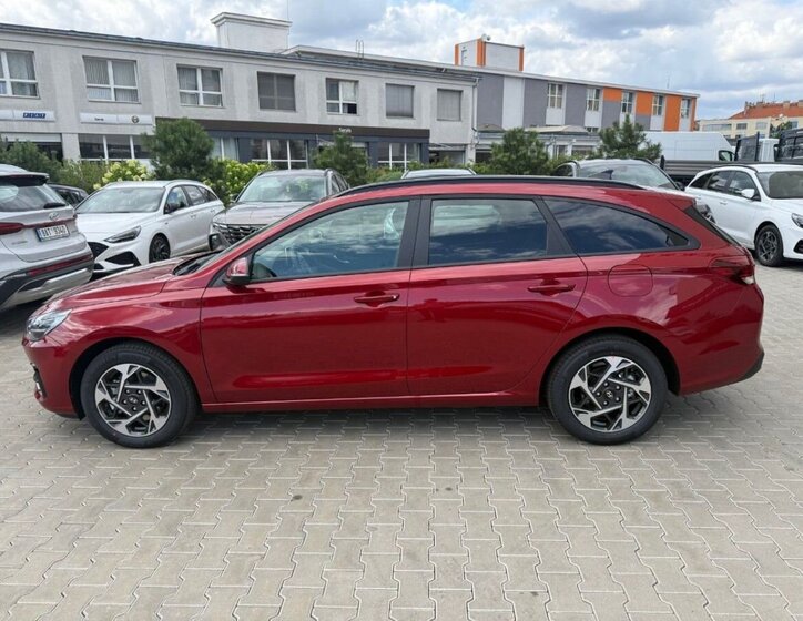 Hyundai i30 Kombi 1,5 l 71 kw