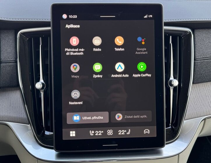 Volvo XC90 SUV / Terénní 2,0 l 335 kw