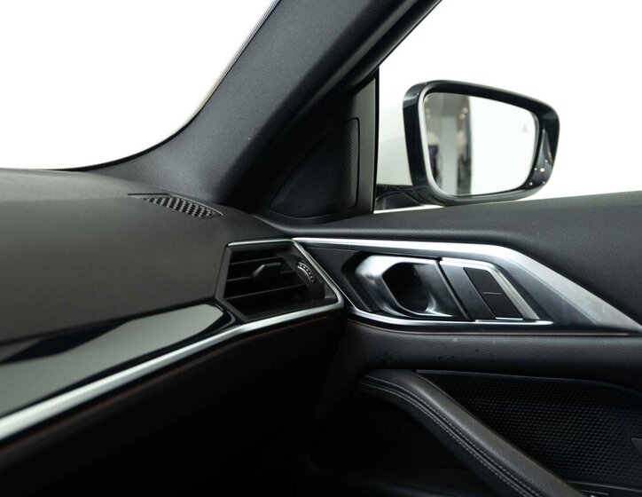 BMW Řada 4 Ostatní 3,0 l 210 kw