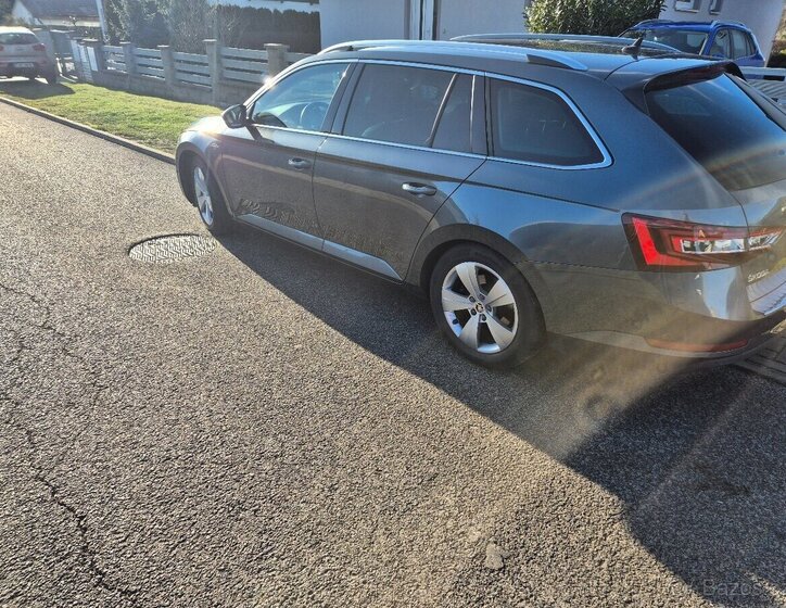 Škoda Superb Kombi 0,0 0