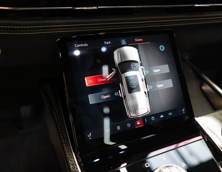 Cadillac Escalade 31