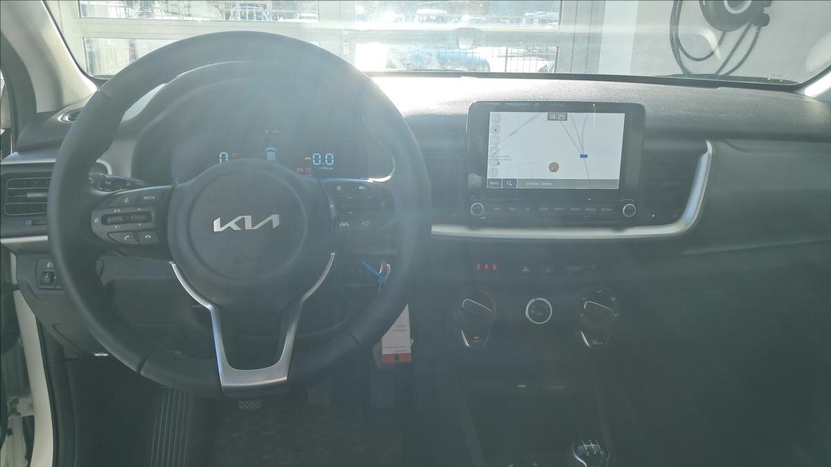 KIA Stonic Kombi 1,2 l 57 kw