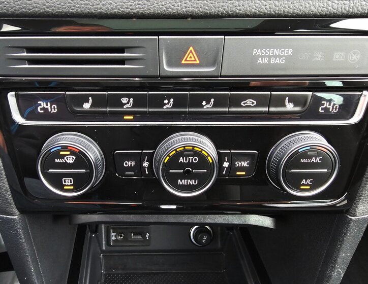 Volkswagen Golf Sportsvan Kombi 1,4 l 110 kw