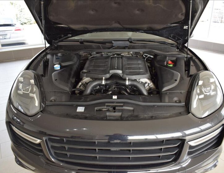 Porsche Cayenne 27