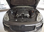 Porsche Cayenne 27