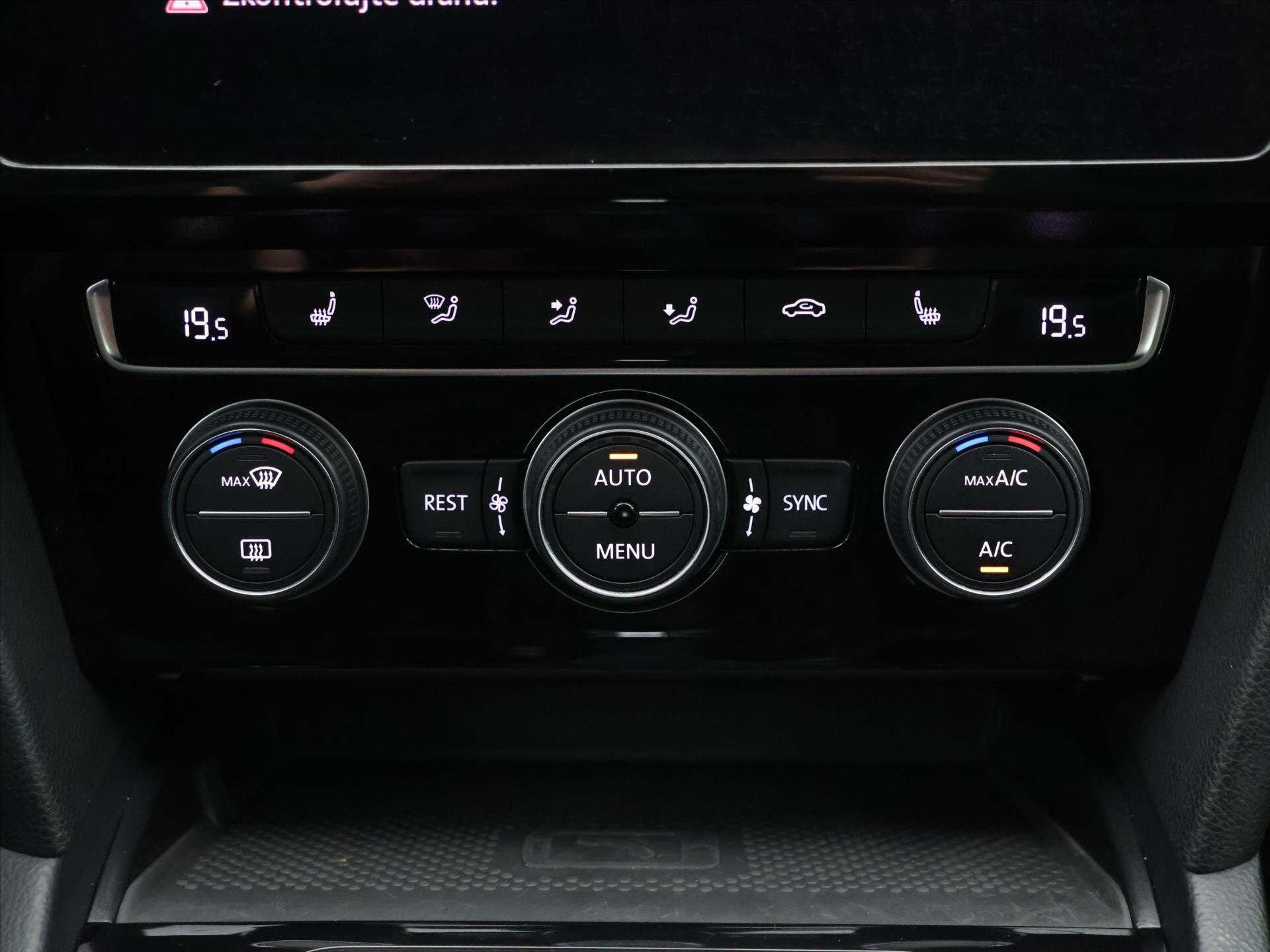 Volkswagen Passat Kombi 2,0 l 110 kw