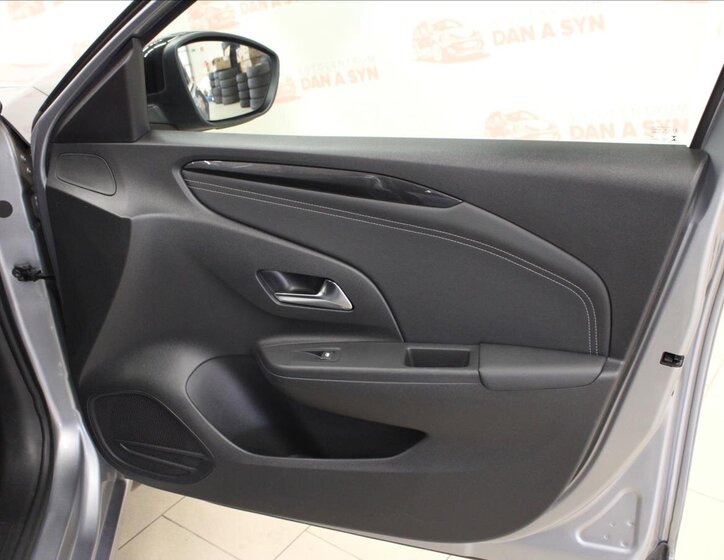 Opel Corsa Hatchback 1,2 l 55 kw