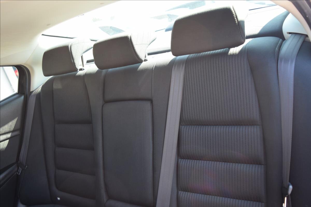 Mazda 6 Sedan / Limuzína 2,5 l 141 kw