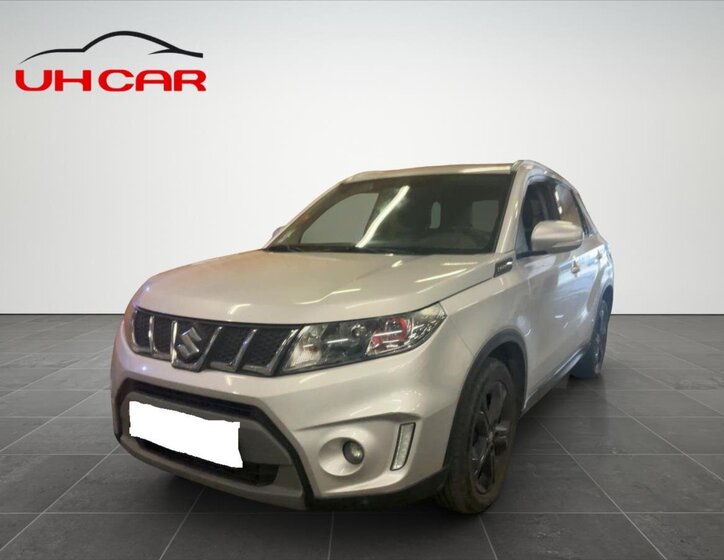 Suzuki Vitara 1