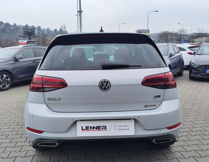 Volkswagen Golf Kombi 2,0 l 110 kw