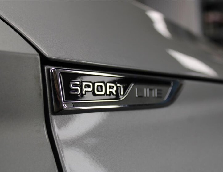 Škoda Superb Kombi 2,0 l 110 kw