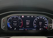 Volkswagen Passat 25