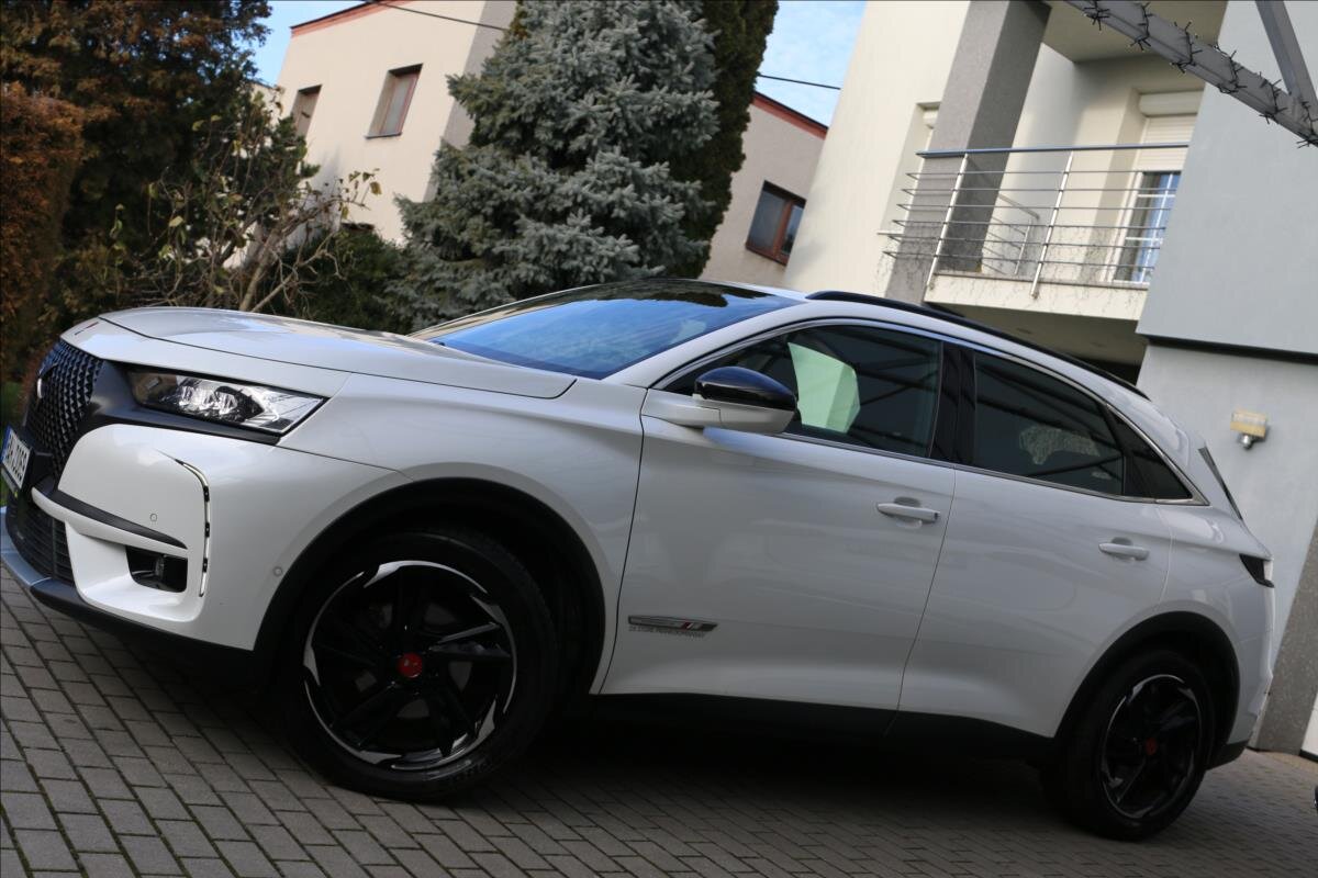 DS Automobiles DS7 Crossback Kombi 2,0 l 130 kw