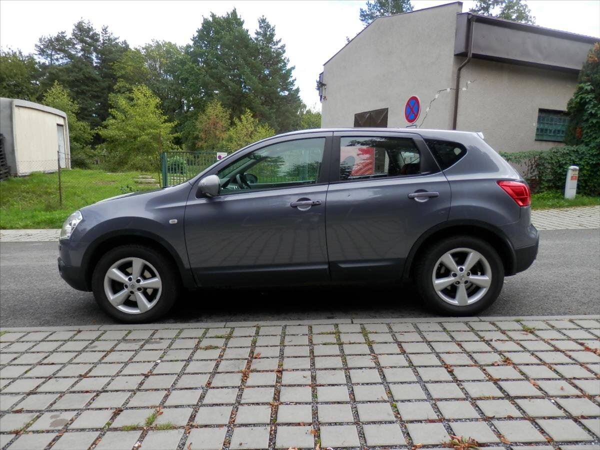 Nissan Qashqai Kombi 2,0 l 110 kw
