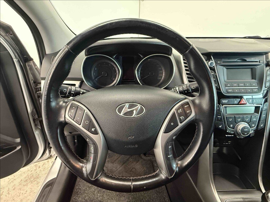 Hyundai i30 Hatchback 1,6 l 99 kw