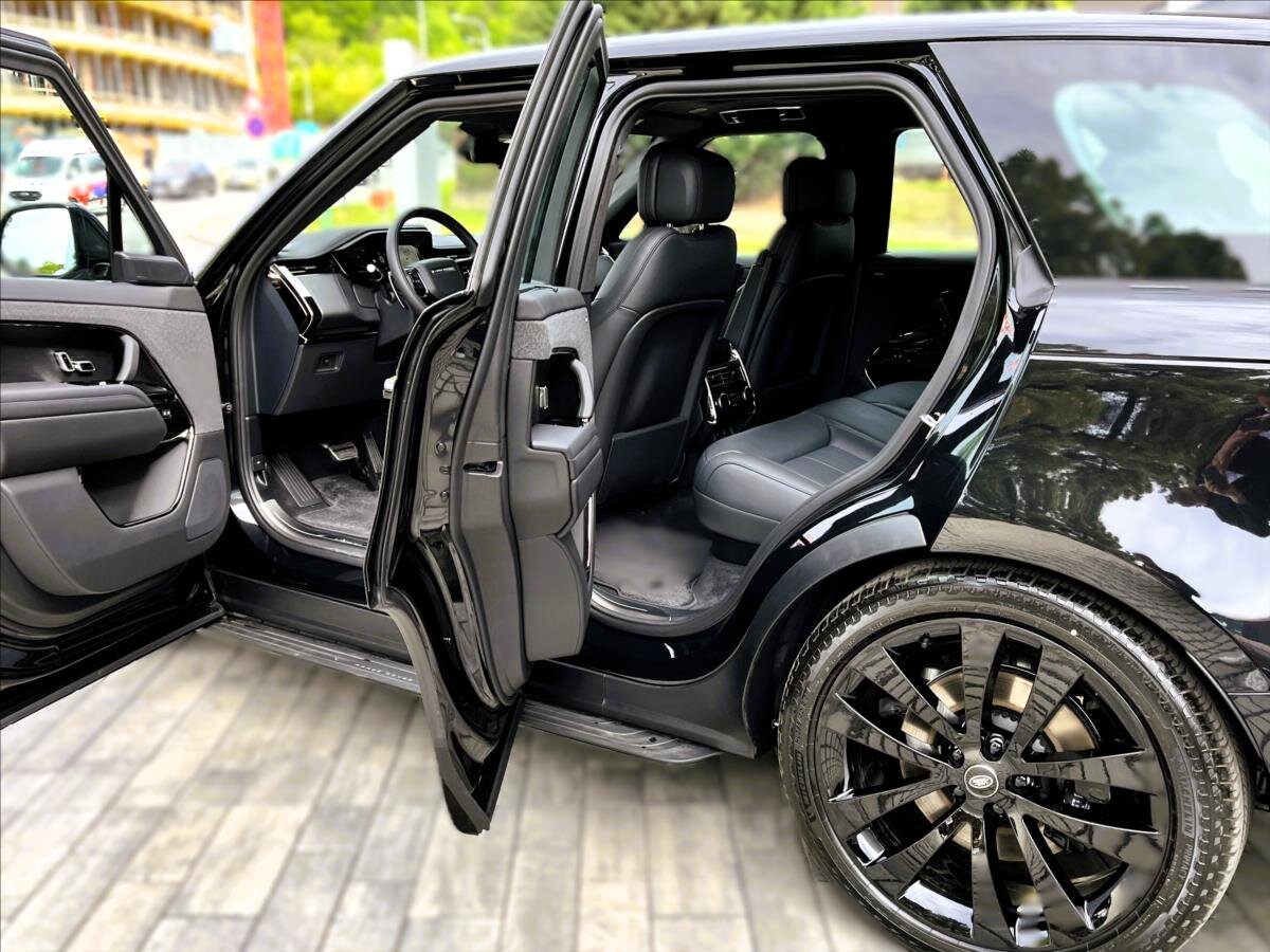 Land Rover Range Rover Sport SUV / Terénní 4,4 l 390 kw