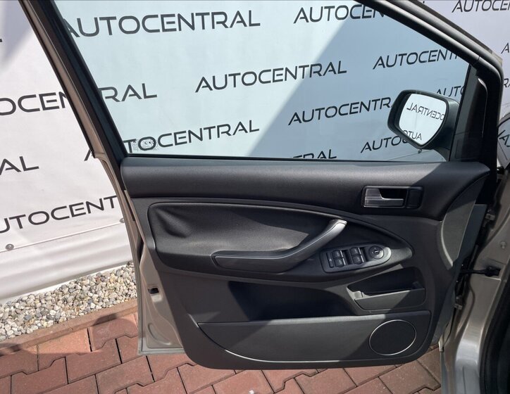 Ford C-MAX MPV 1,8 l 92 kw