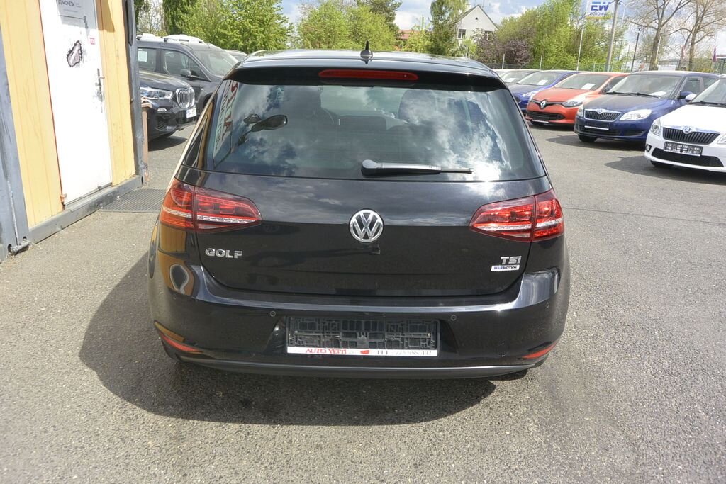 Volkswagen Golf Hatchback 1,2 l 63 kw