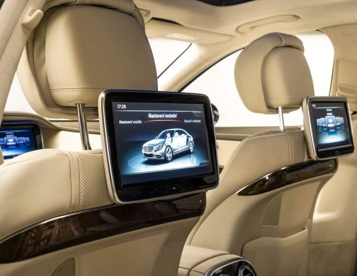 Mercedes-Benz Třídy S 18