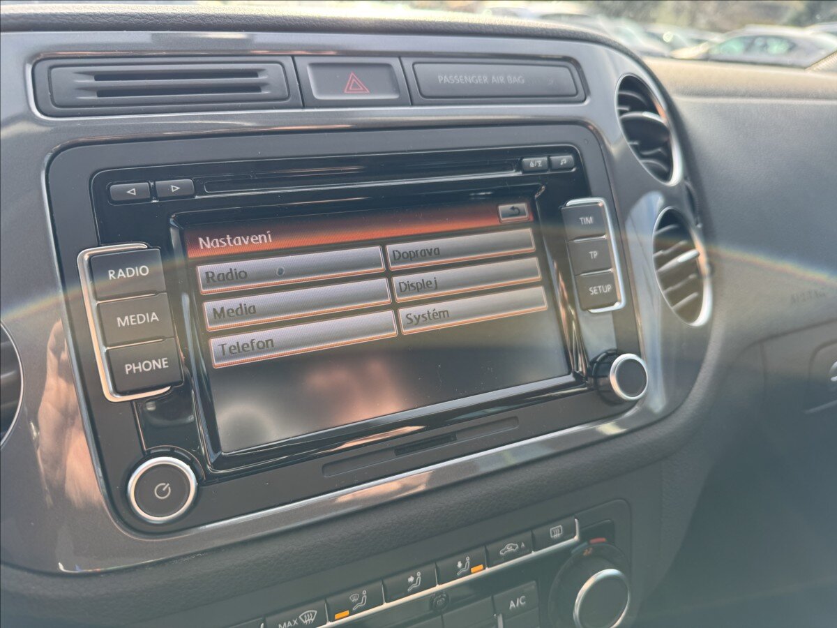 Volkswagen Tiguan SUV 2,0 l 103 kw