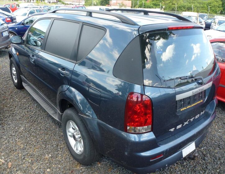 SsangYong Rexton SUV 2,9 l 88 kw