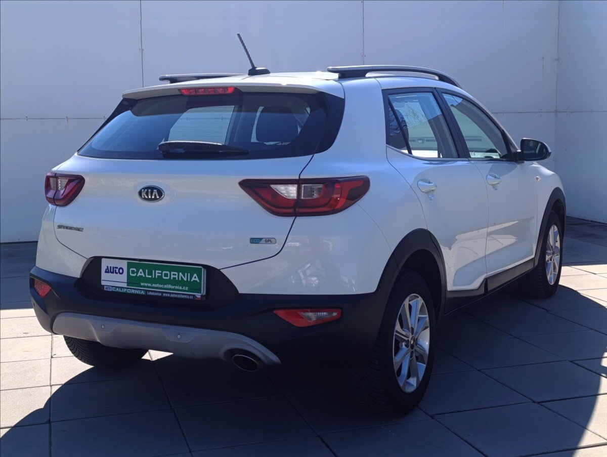 KIA Stonic Hatchback 1,4 l 73 kw