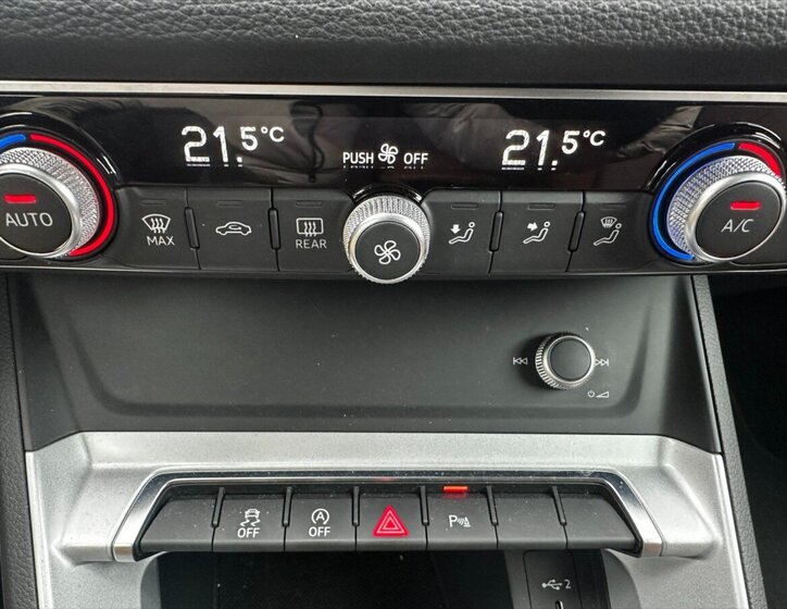 Audi Q3 Kombi 2,0 l 147 kw