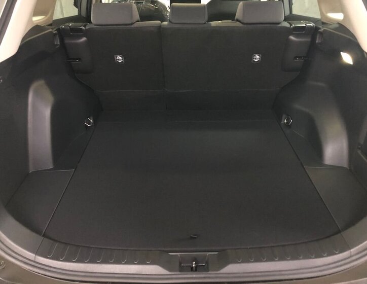 Toyota RAV4 SUV 2,5 l 163 kw