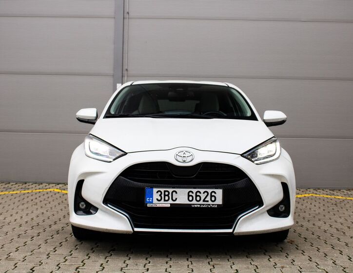Toyota Yaris 2