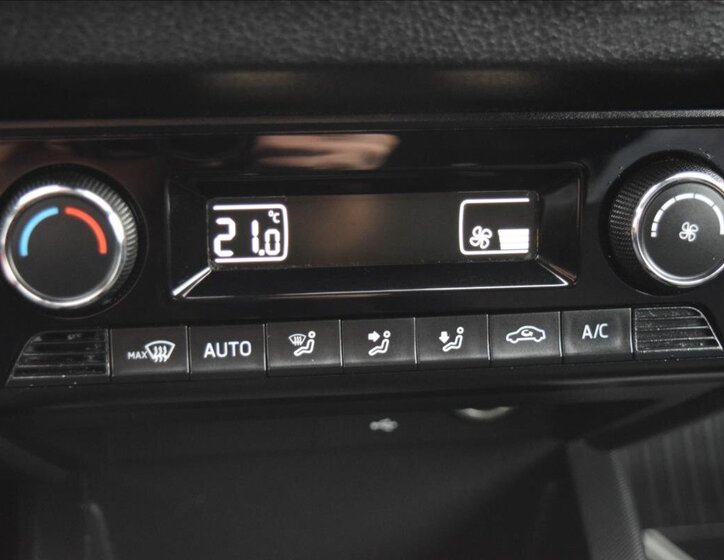 Škoda Fabia Hatchback 999,0 55 kw