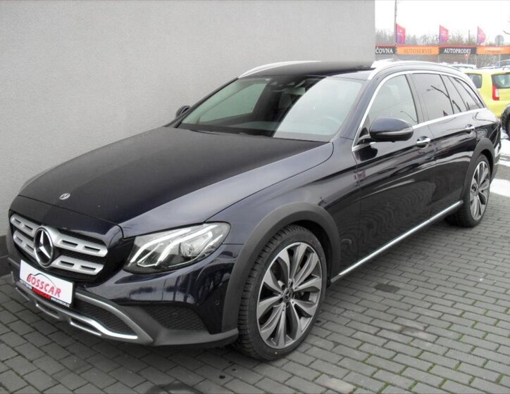 Mercedes-Benz Třídy E Kombi 3,0 l 190 kw