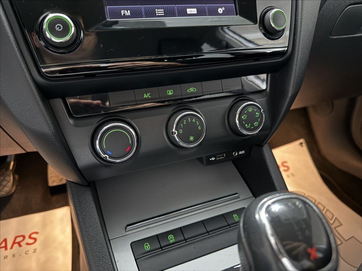 Škoda Octavia Kombi 1,6 l 77 kw