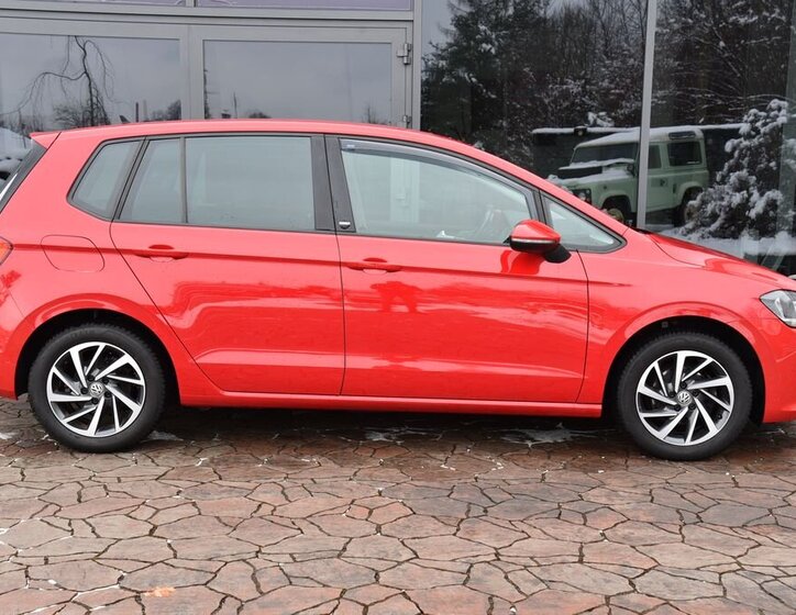 Volkswagen Golf Sportsvan MPV 1,2 l 81 kw