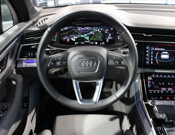 Audi Q7 SUV 3,0 l 210 kw