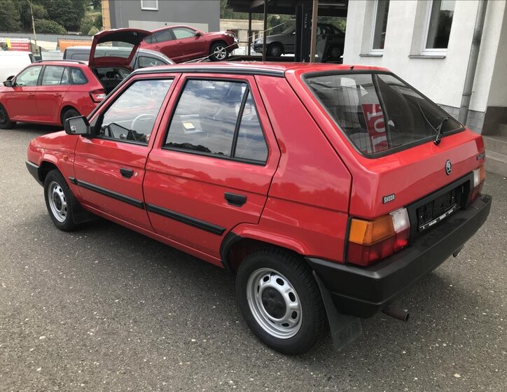 Škoda Favorit Hatchback 1,3 l 40 kw