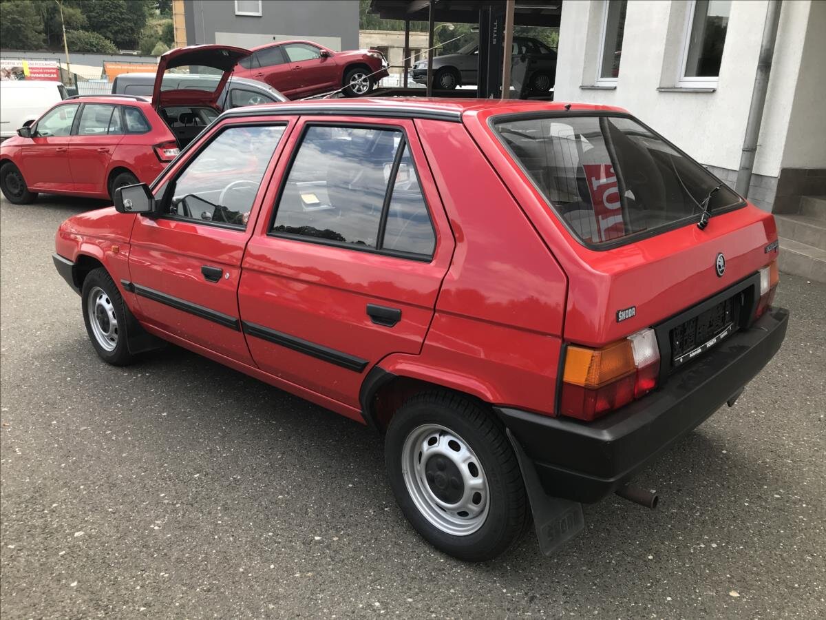 Škoda Favorit Hatchback 1,3 l 40 kw