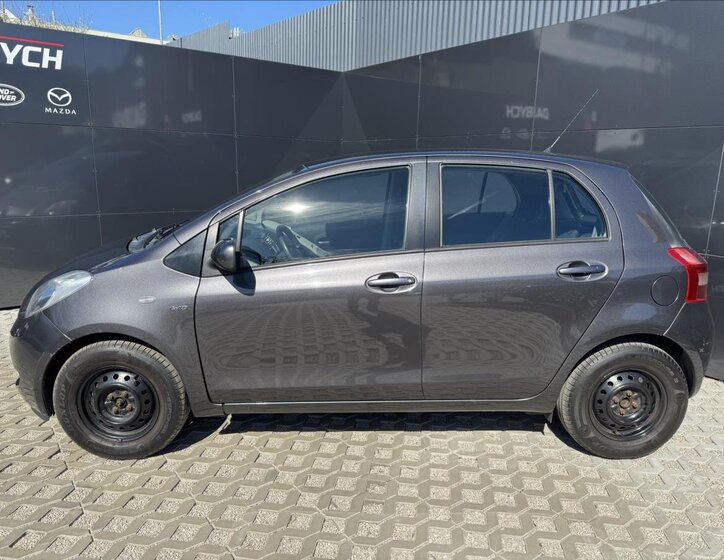 Toyota Yaris Hatchback 1,4 l 66 kw